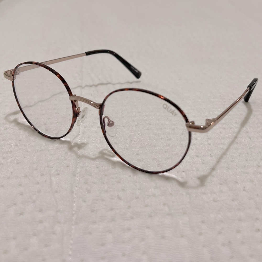 Quay bluelight glasses